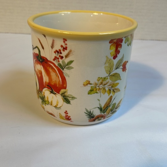 Boston International fall/ autumn mug, coffee or tea. Pumpkin - Picture 3 of 5